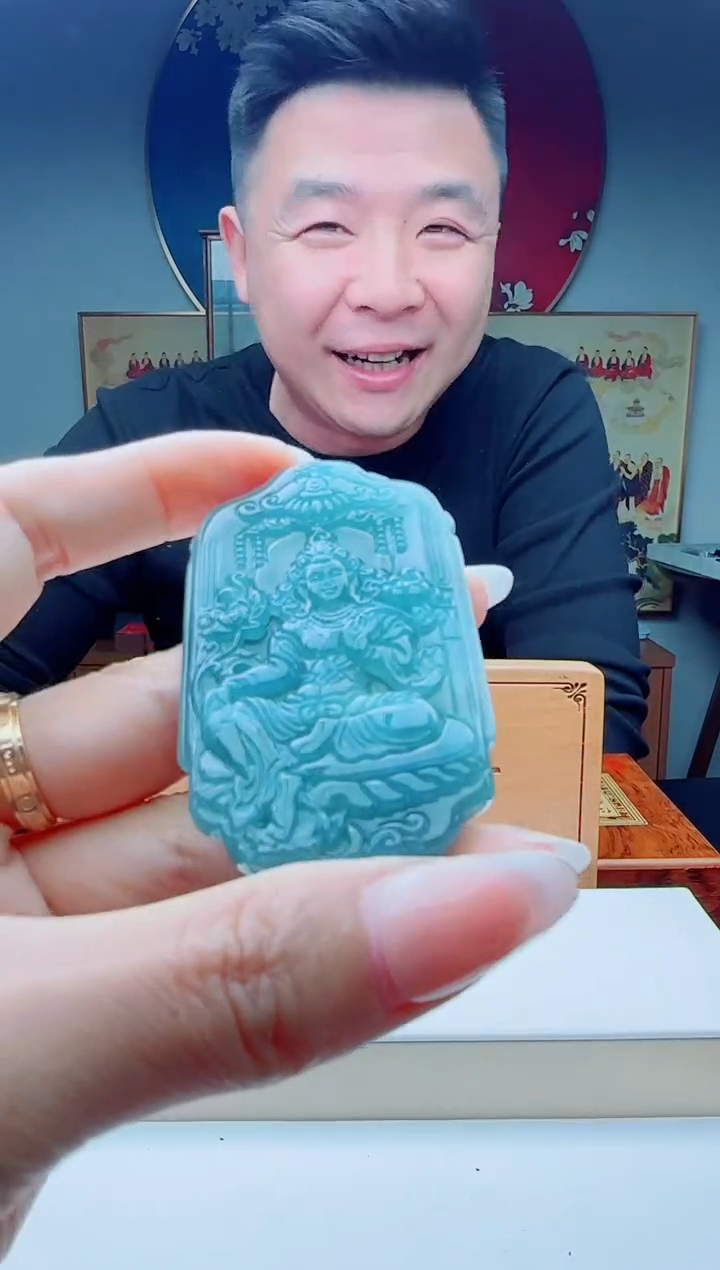 颈饰未镶嵌翡翠多样性发其一