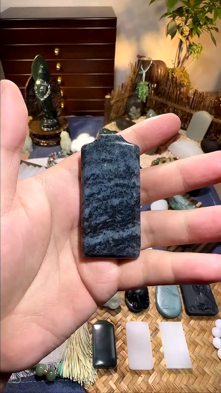 颈饰未镶嵌和田玉6