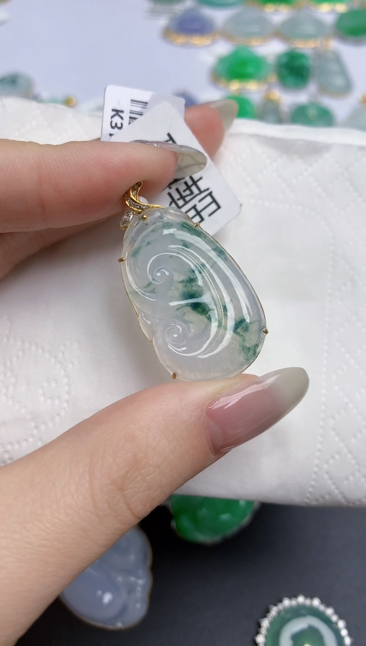 【闪购商品】翡翠颈饰18K金镶嵌天然缅甸翡翠A货