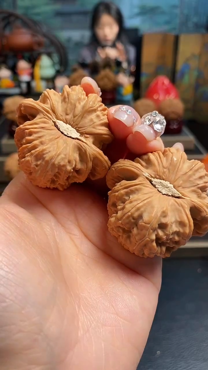 【闪购商品】文玩核桃吊坠A140白狮子46