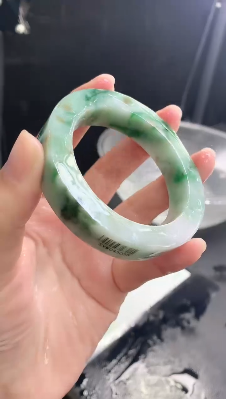 【闪购商品】定制翡翠手镯未镶嵌28 53-54正