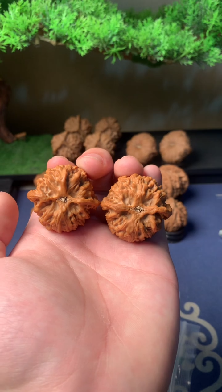 【闪购商品】文玩核桃吊坠39苹果园