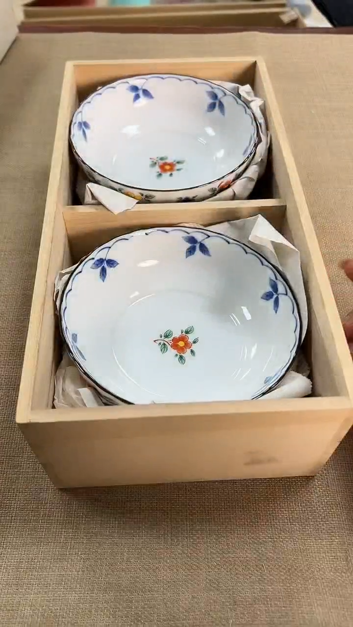 橘吉五碗 皮小桃瓷器  都是大漂亮