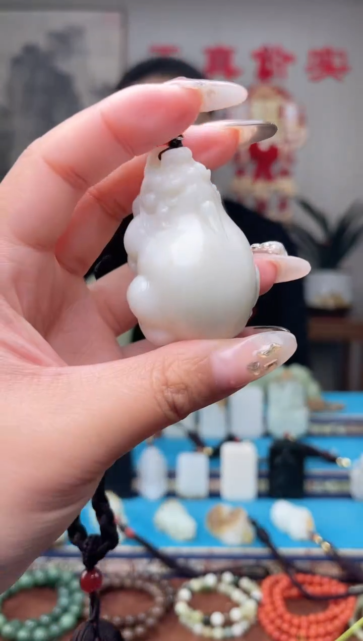 【闪购商品】和田玉挂件未镶嵌1