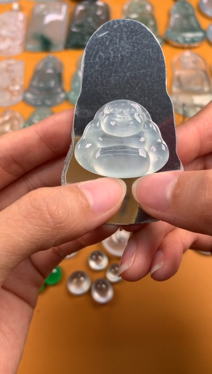 颈饰未镶嵌翡翠25.7-31.2-4.1