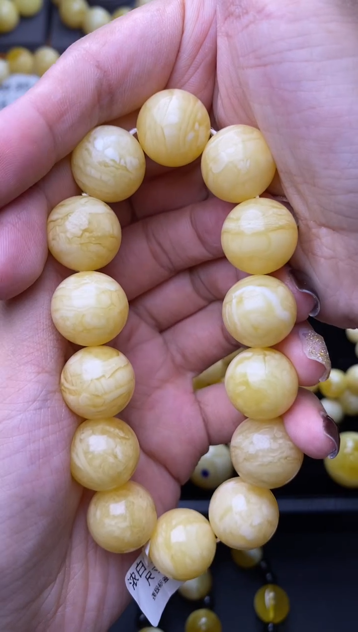 裸石琥珀未镶嵌大小姐珠宝56