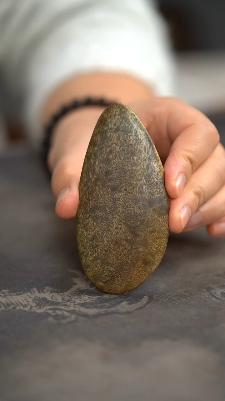 【闪购商品】金丝楠木雕955号阴沉满花纹刮刮板