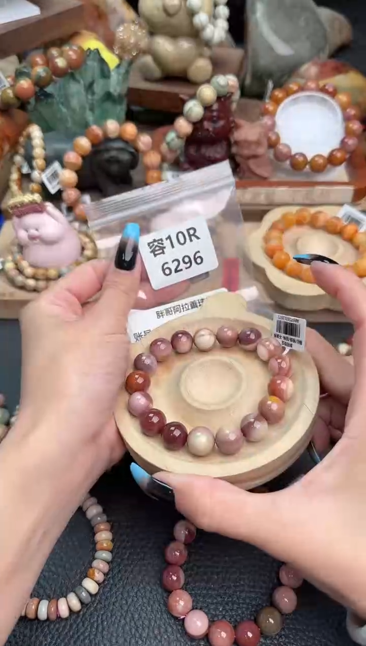 【闪购商品】石英质玉手链未镶嵌10R6296