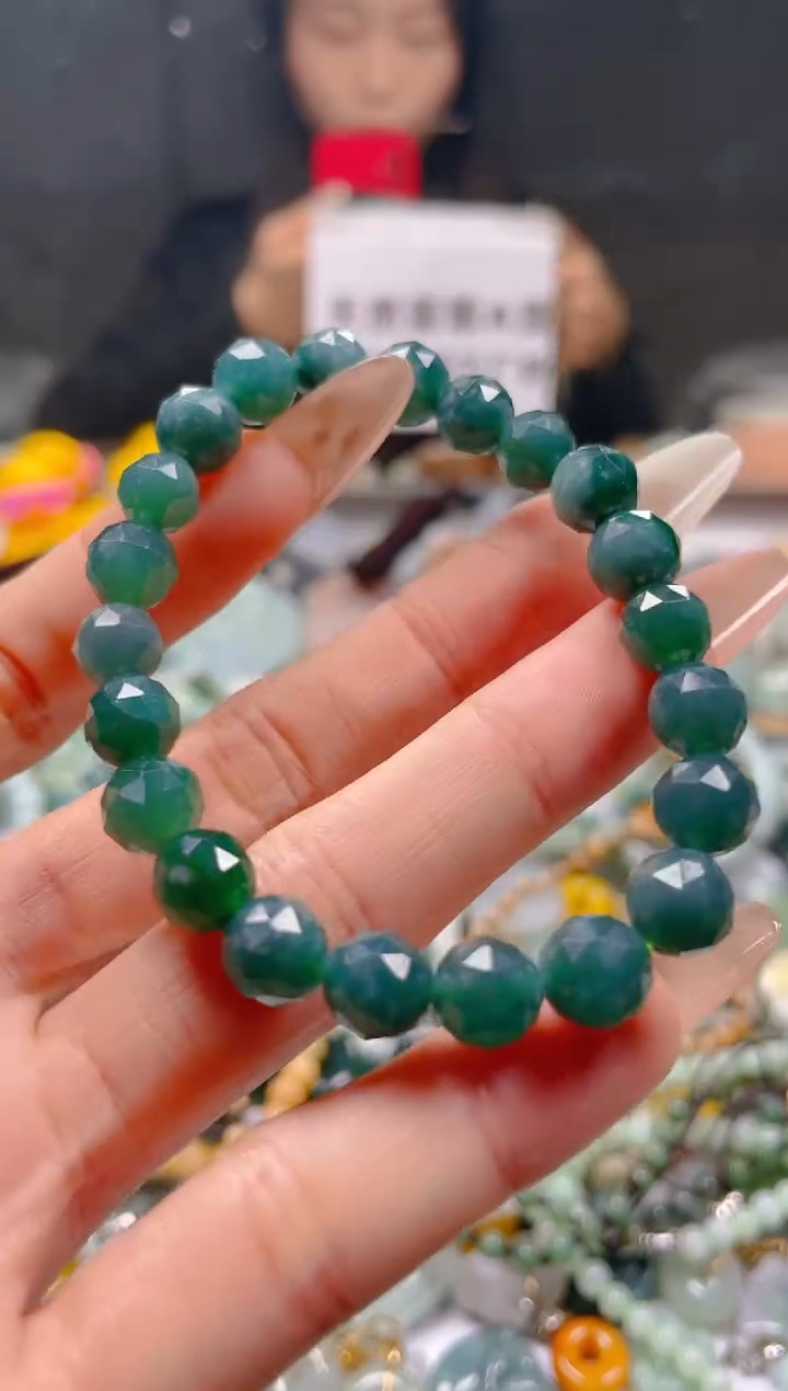 【闪购商品】翡翠颈饰未镶嵌8-9MM/L/翡翠A货一图一物