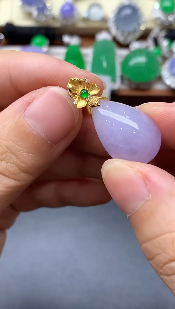 颈饰18K金镶嵌翡翠486-中国好珍宝