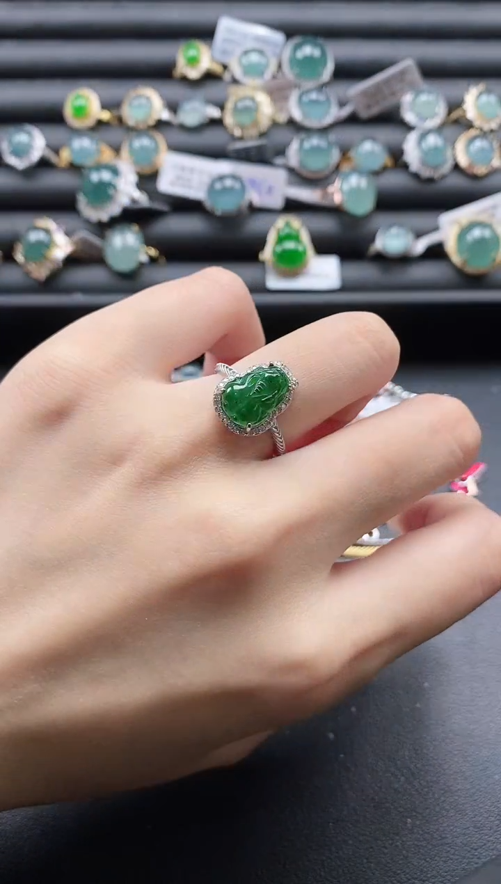 【闪购商品】翡翠戒指银S925镶嵌11111