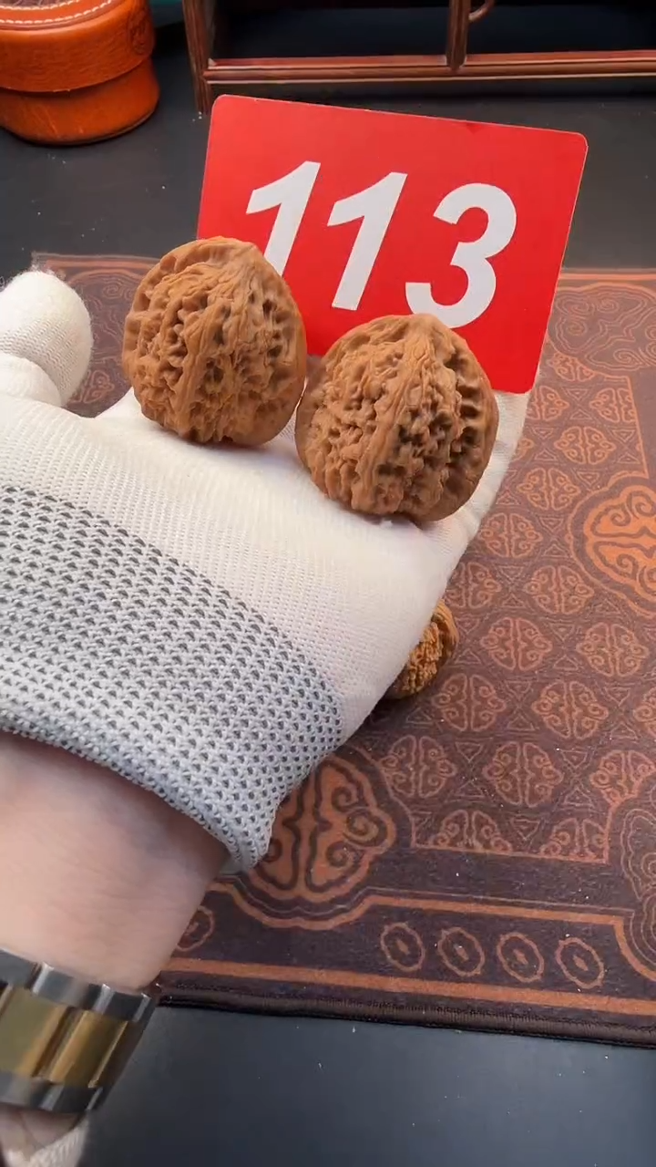把件文玩核桃42逐鹿南疆石