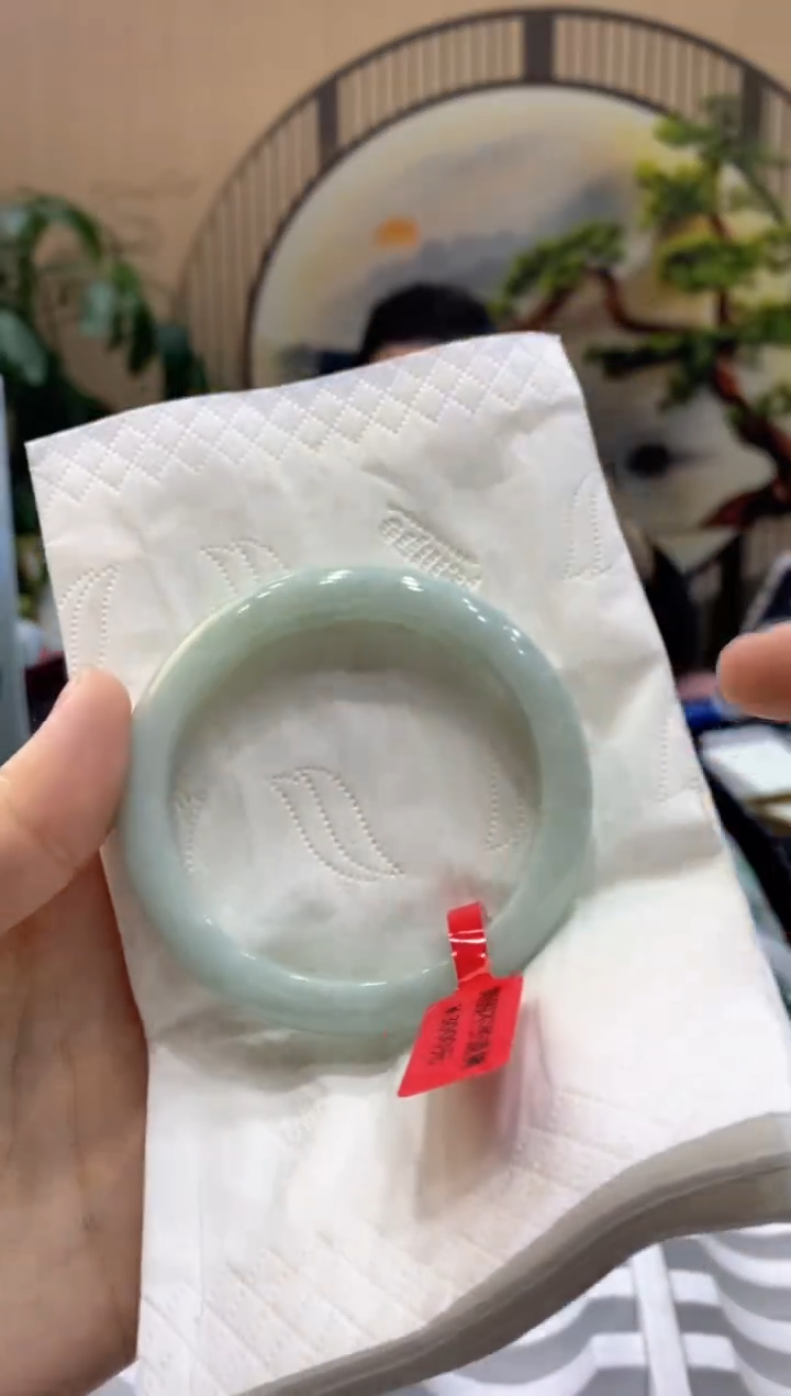 【闪购商品】翡翠手镯未镶嵌000009475