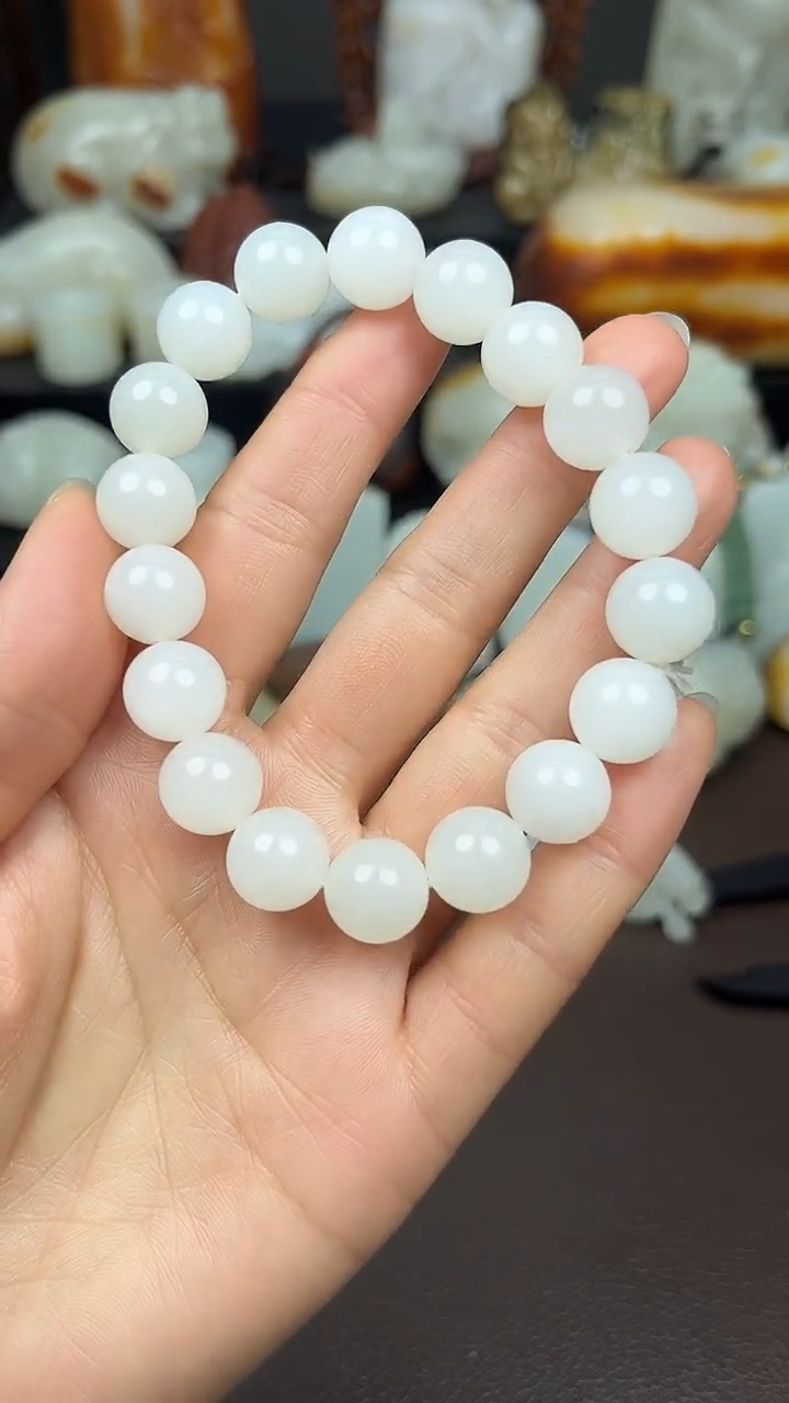 项链未镶嵌和田玉手串
