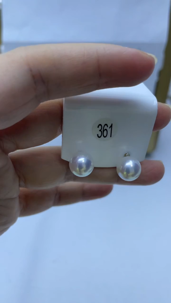 18K金镶嵌耳饰淡水珍珠361