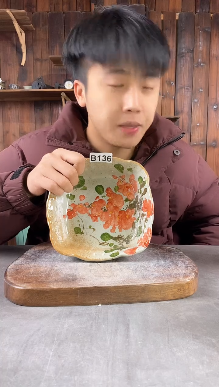 【闪购商品】碗136，手工手绘，超值陶瓷！