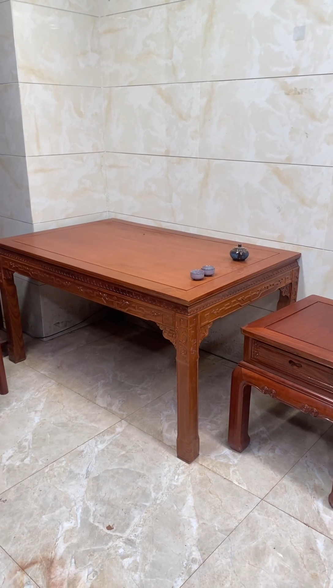 花梨木类刺猬紫檀长方形单桌