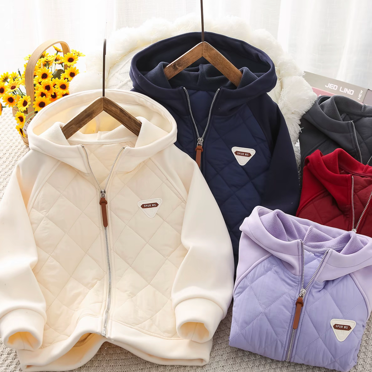 儿童秋冬季防风加厚绗棉中大童连帽休闲外套 4428