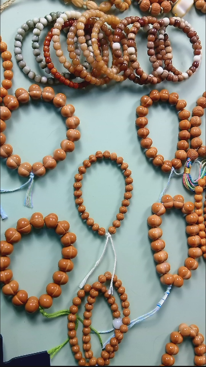 手串猴头核桃肉****?放漏款-微瑕9+纯手工柯基屁桃（放漏款不退）