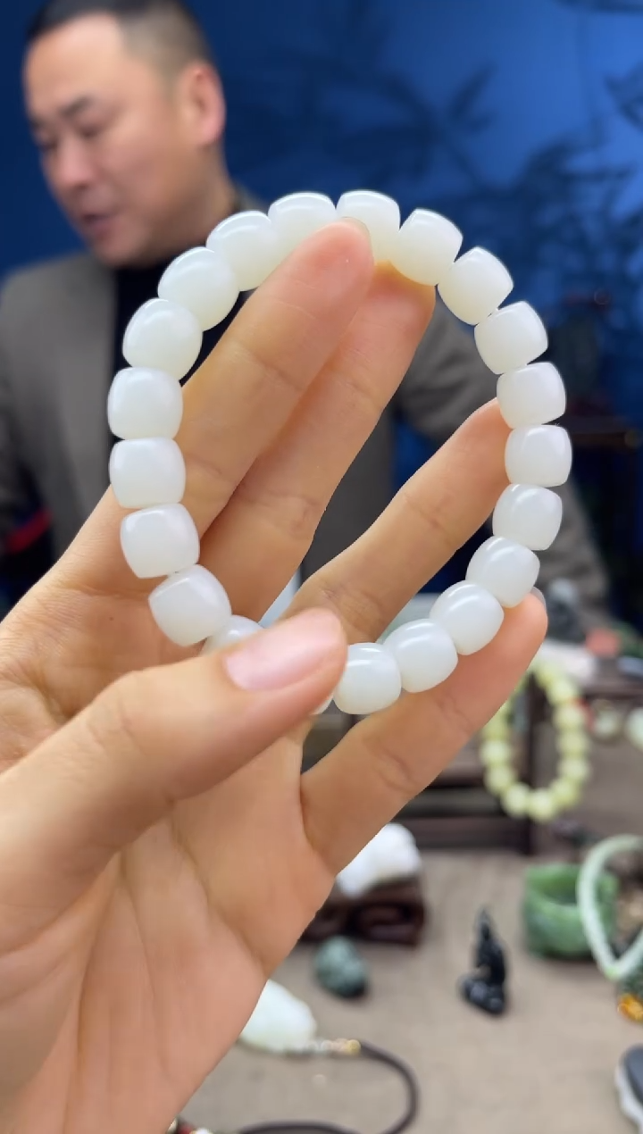 【闪购商品】和田玉颈饰未镶嵌1