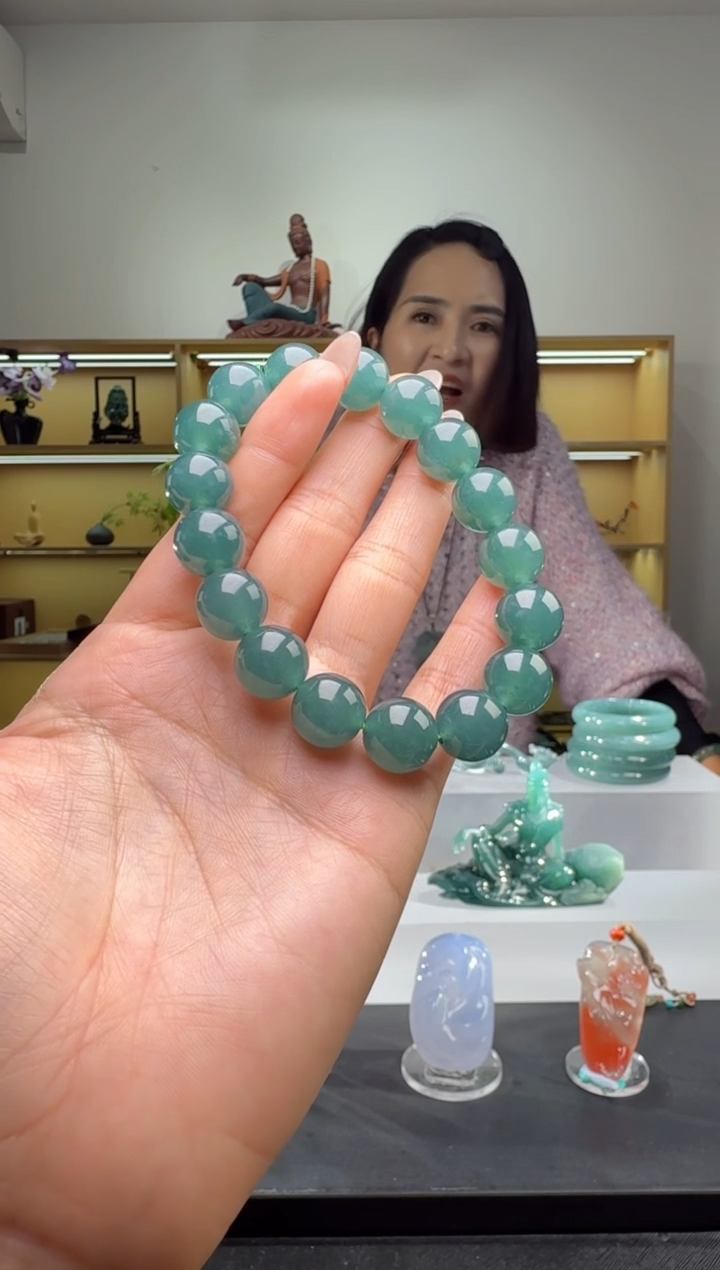 未镶嵌手串翡翠手串（多样性发其一）