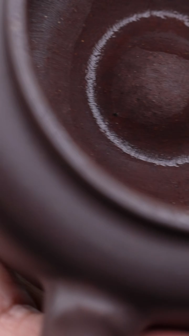 茶壶紫砂深井紫泥仲芳周盘