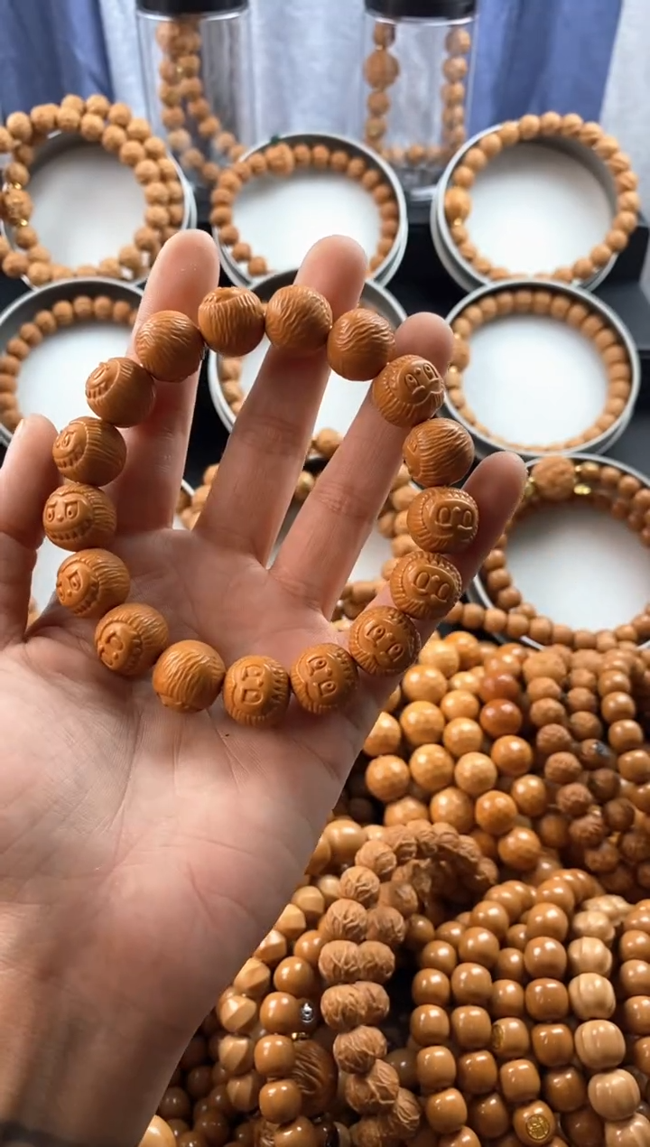 手串猴头核桃拉布布单圈