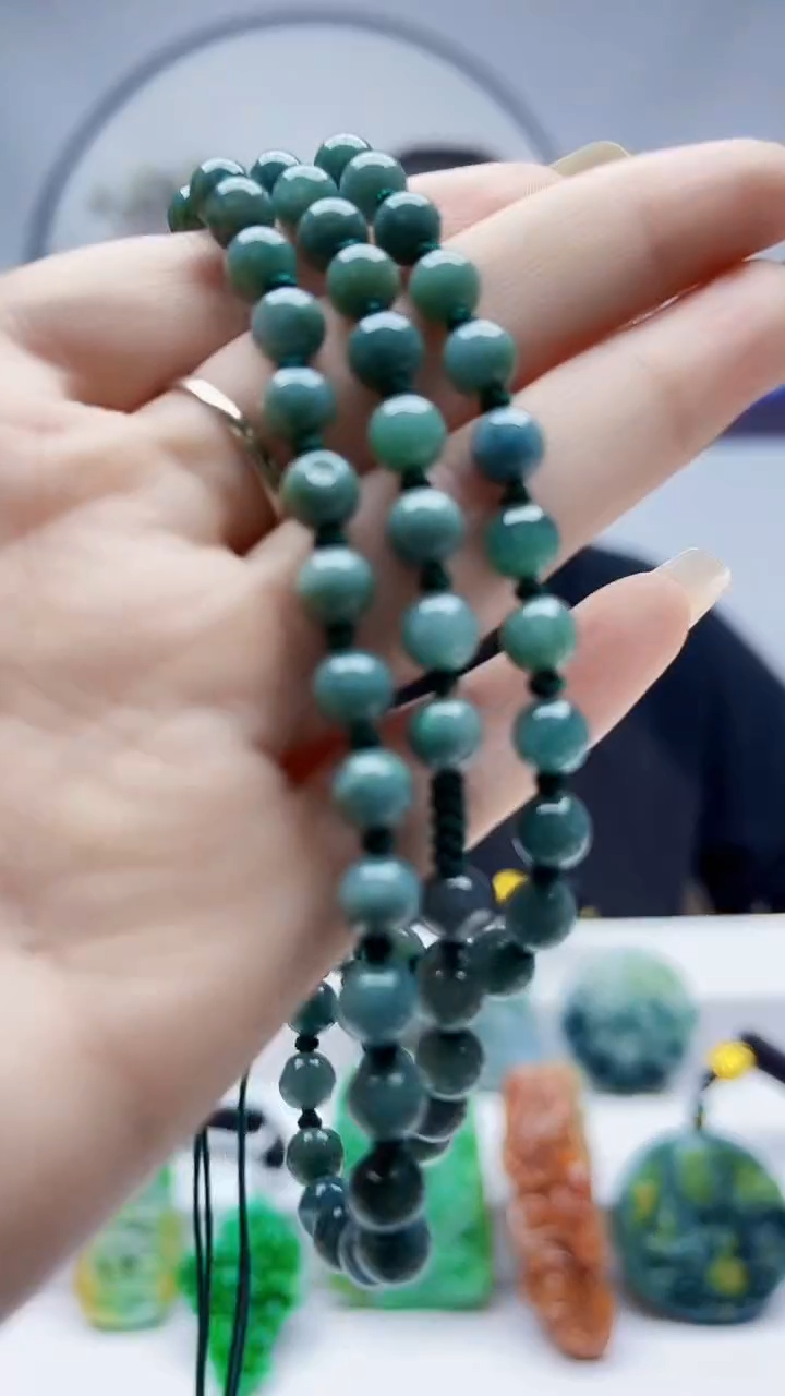 未镶嵌定制翡翠毛货挂件47