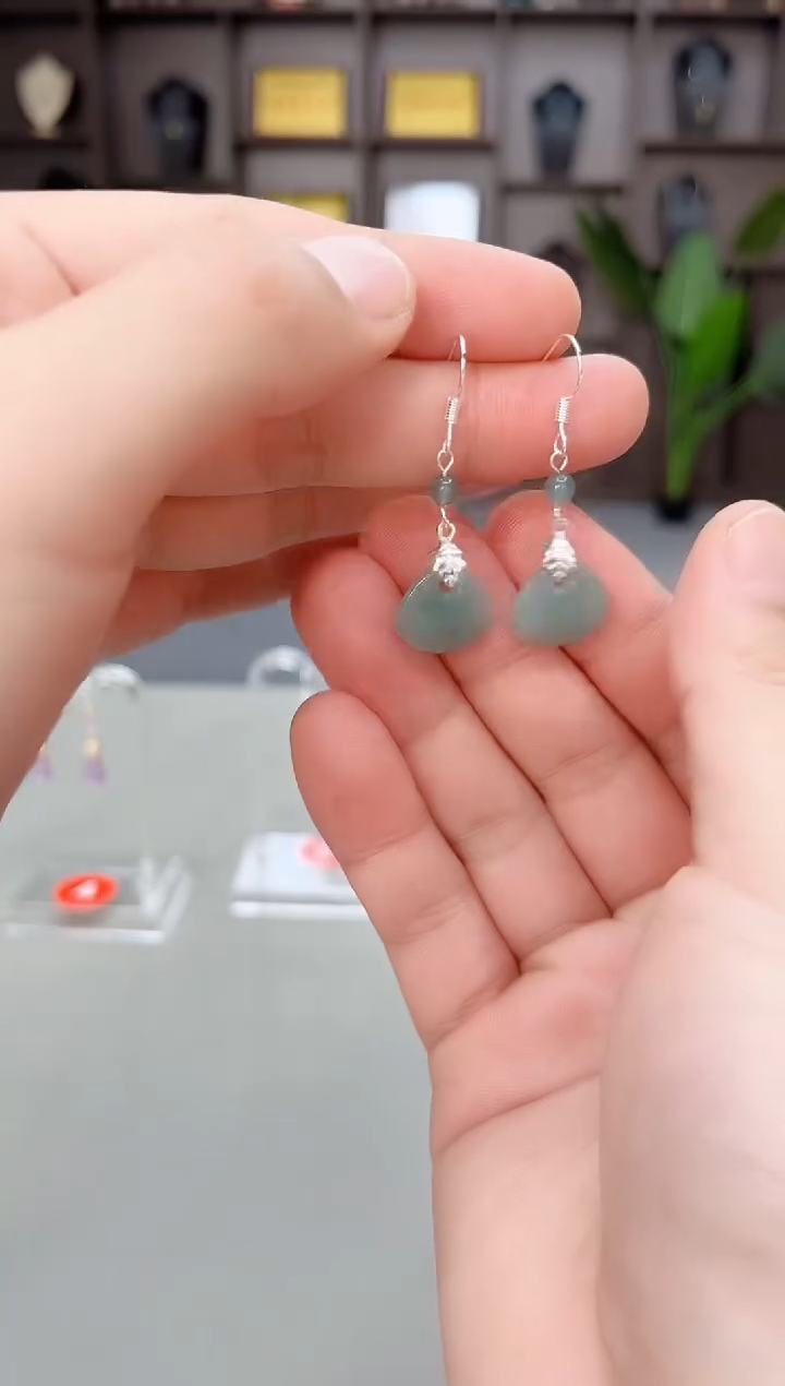 未镶嵌翡翠耳饰328000