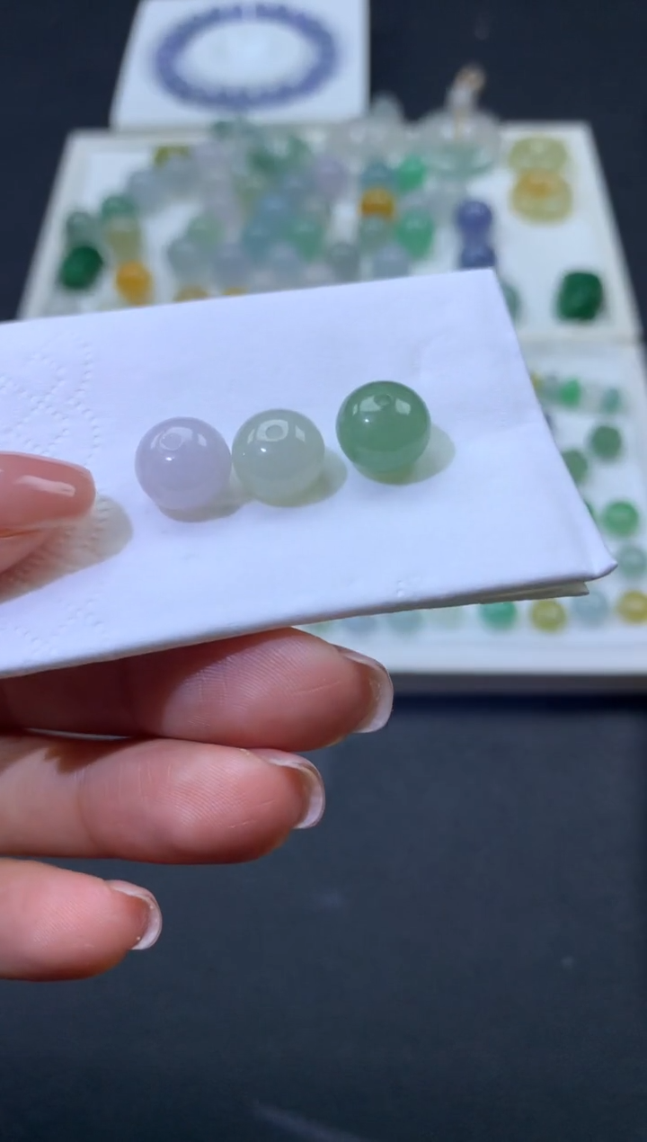 【闪购商品】定制翡翠未镶嵌珠28