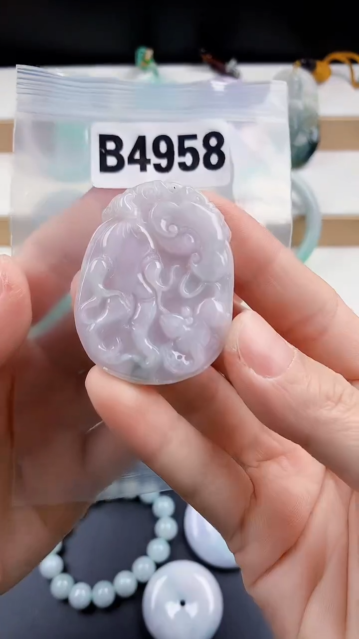 颈饰未镶嵌翡翠v天然翡翠吊坠挂件