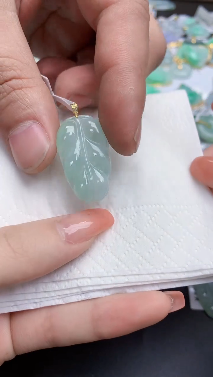 【闪购商品】翡翠颈饰18K金镶嵌天然缅甸翡翠A货