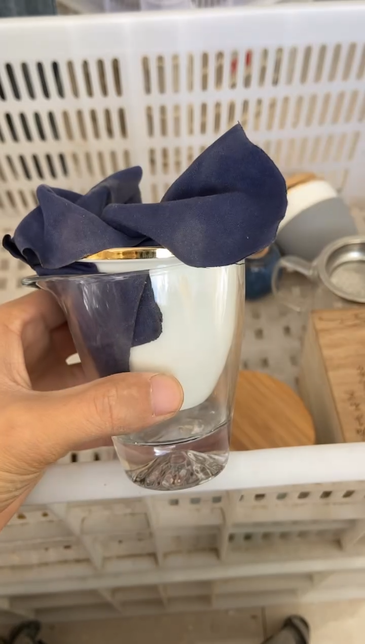 杯无运费险有瑕疵的摄影的产品有使用过的痕迹有点脏介意勿拍