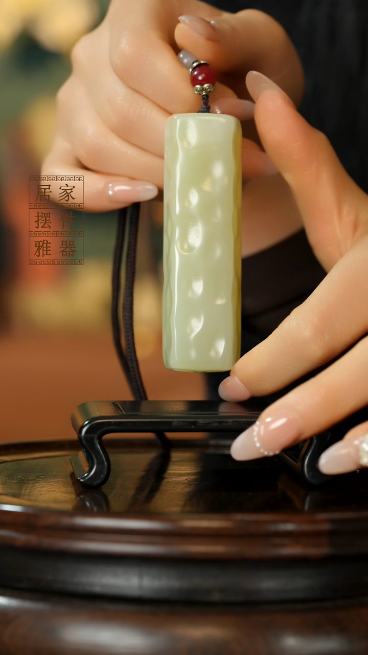 玉《千锤百炼》摆件