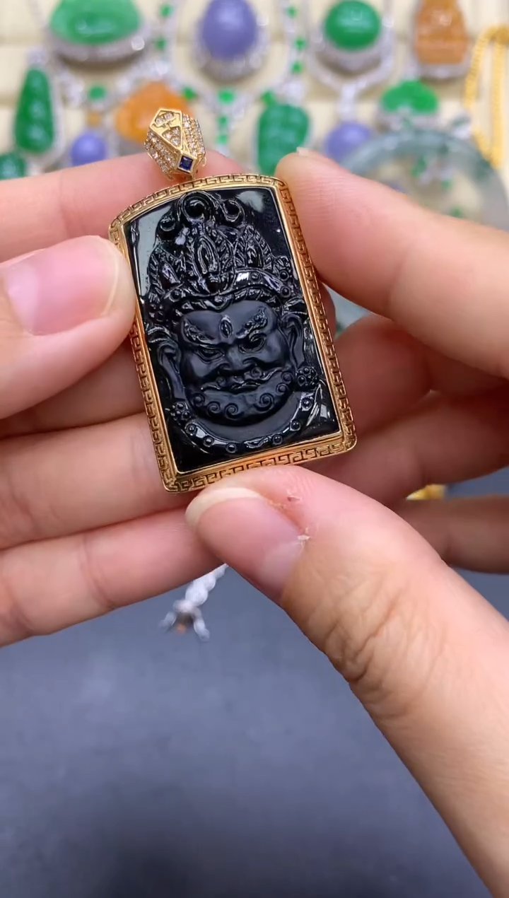 颈饰18K金镶嵌翡翠370-中国好珍宝