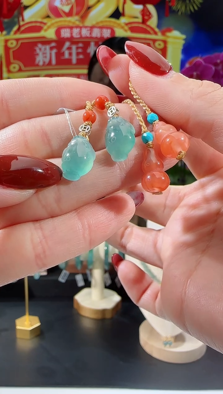 【闪购商品】翡翠吊坠(不含链)未镶嵌三足蟾手机挂多样性发一