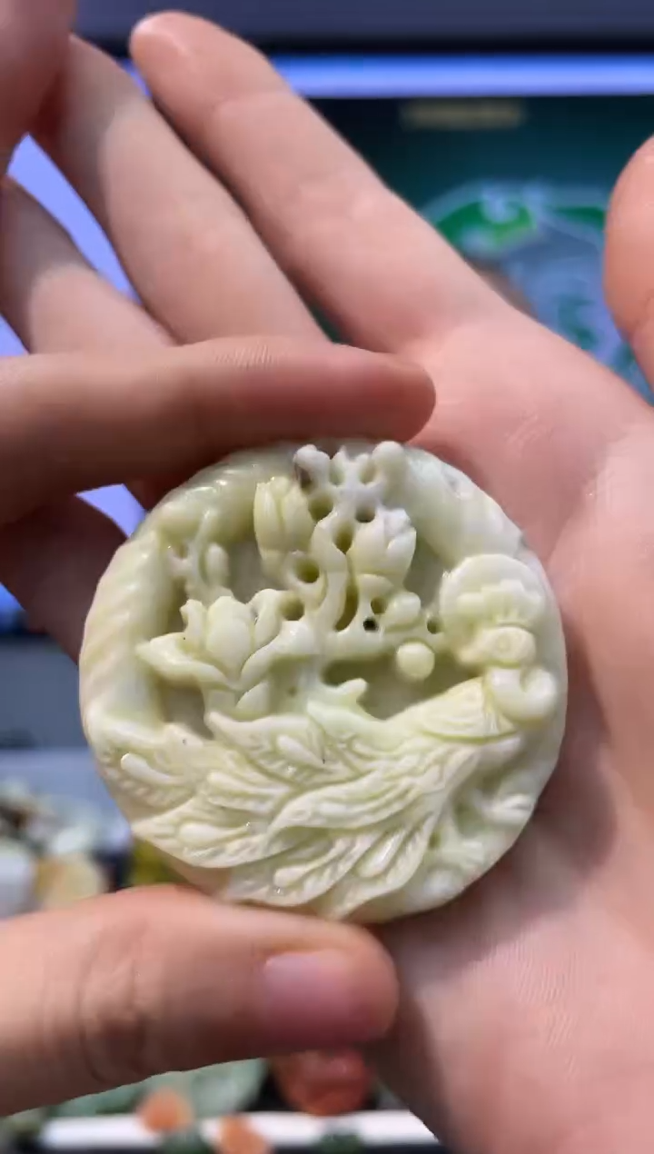 【闪购商品】岫玉吊坠未镶嵌·