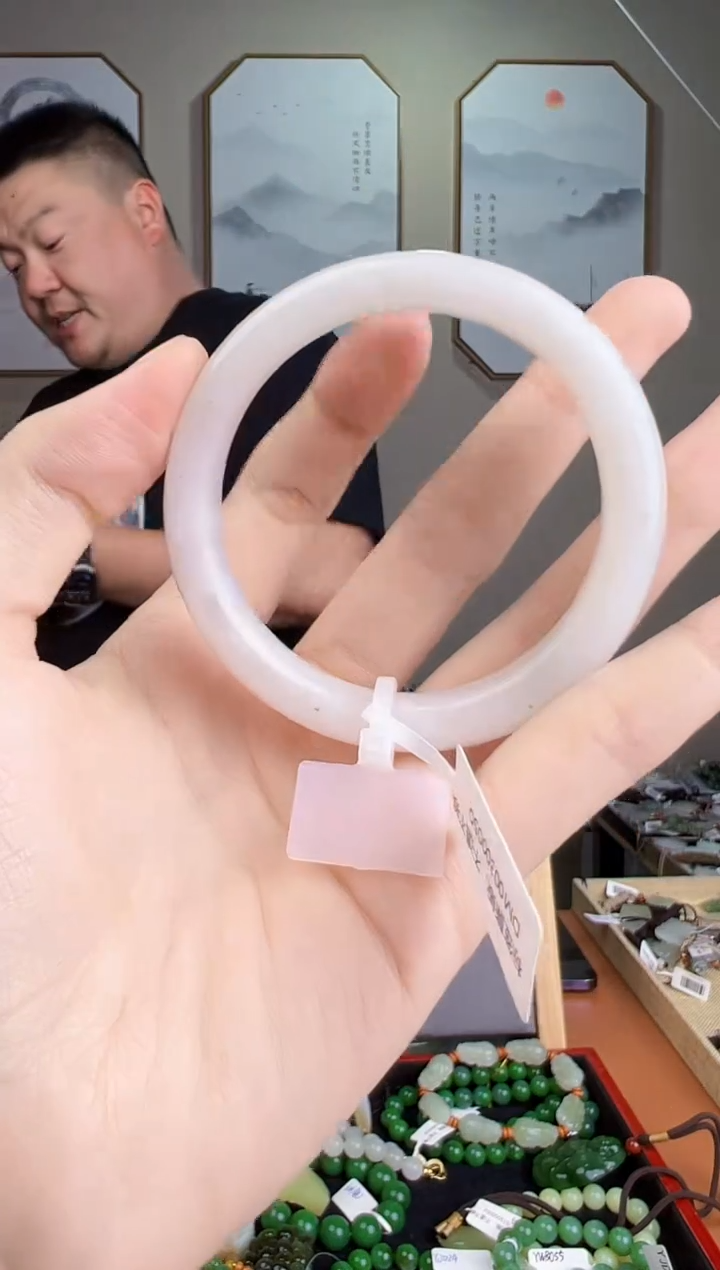 未镶嵌手镯和田玉一物一证 拍一单发一个51