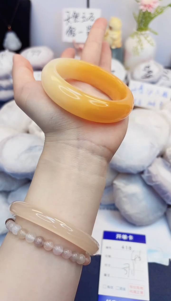 【闪购商品】石英质玉手镯未镶嵌418-财气镯-圈口57