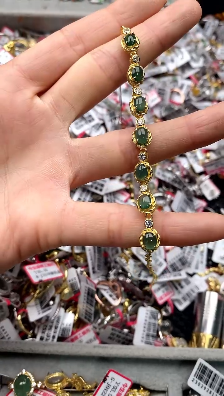 【闪购商品】翡翠戒指银S925镶嵌22222222     9