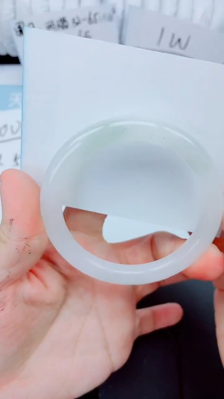 石英质玉手镯未镶嵌155-60