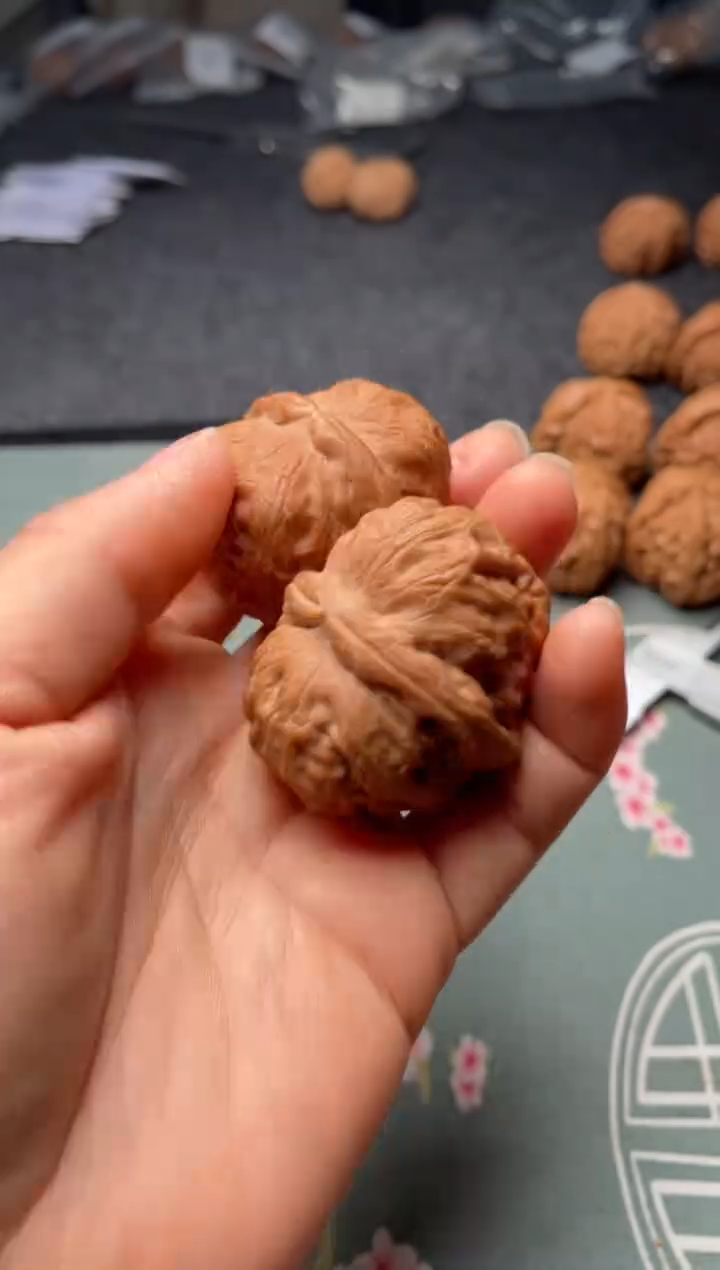 把件文玩核桃w171  元宝43尺