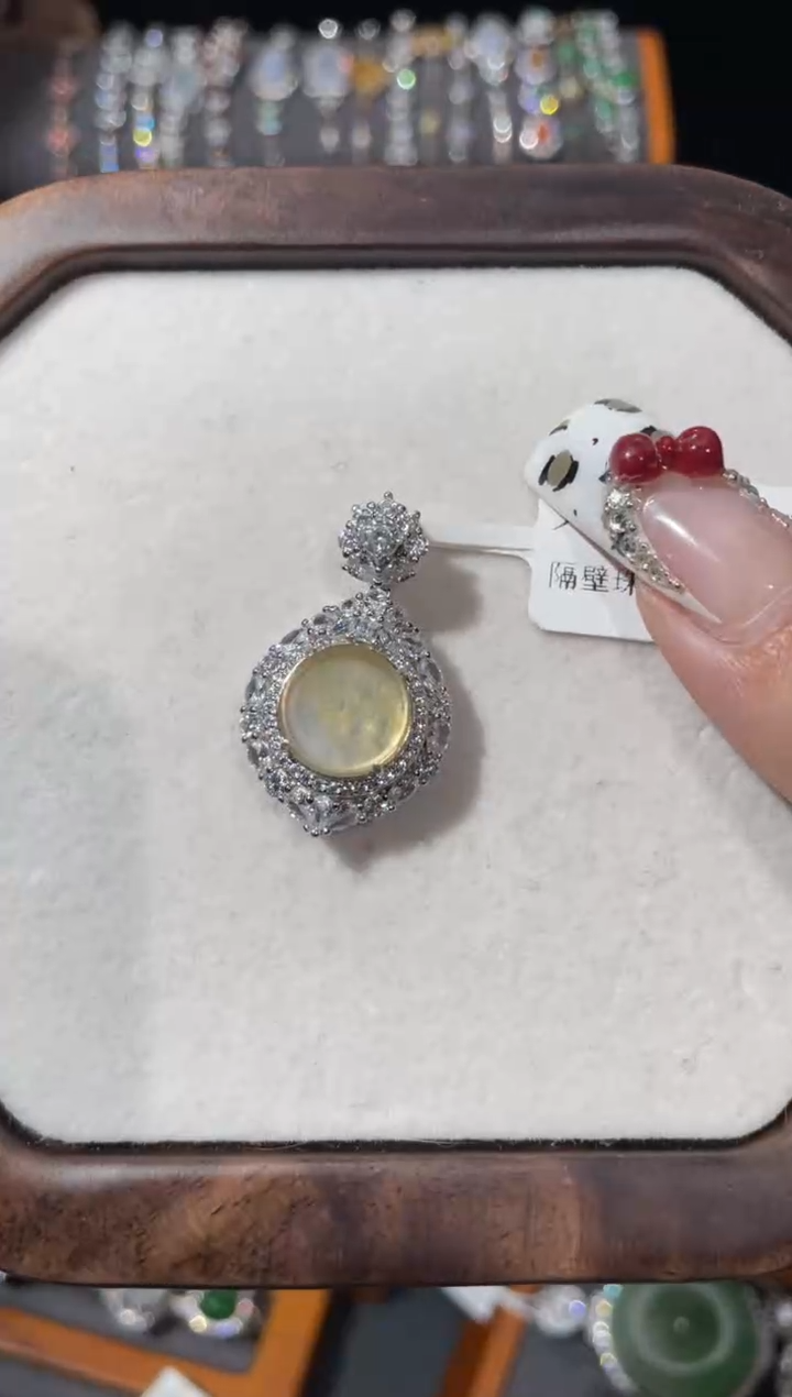 【闪购商品】翡翠吊坠(不含链)银S925镶嵌吊坠