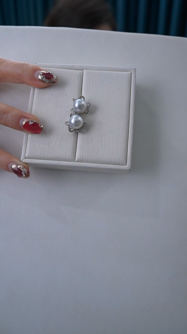 【闪购商品】海水珍珠耳饰银S925镶嵌10-11mm澳白耳钉