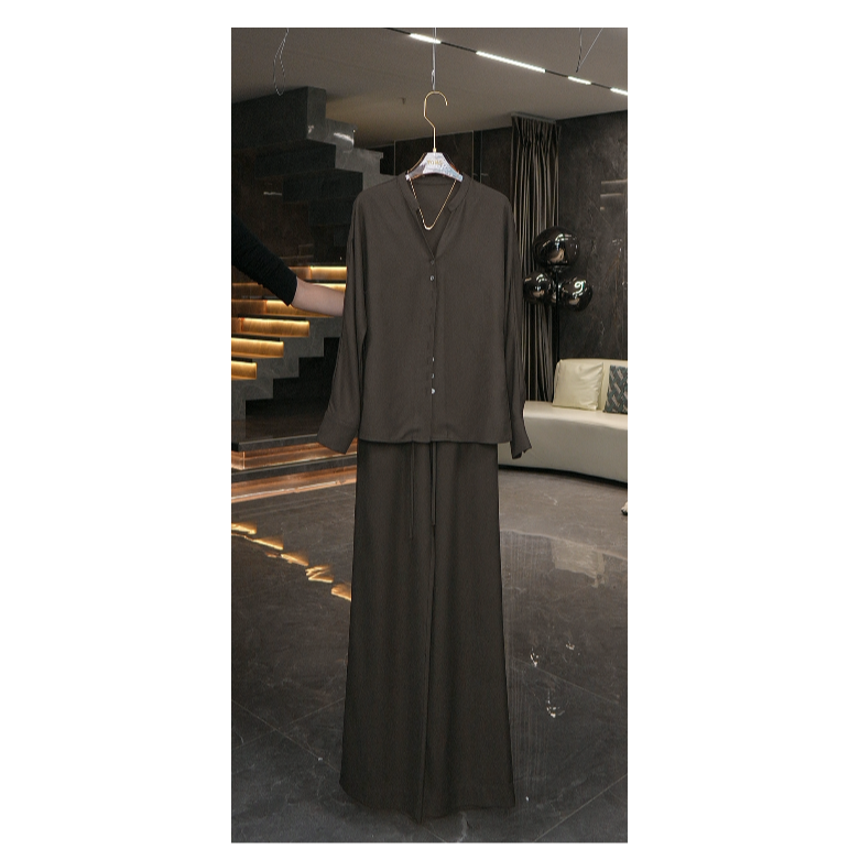 【彤姐原创】冬季休闲风时尚女士绿色上衣+裤子套装W25D775