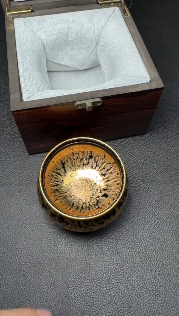 【闪购商品】茶盏李英金油滴盏88
