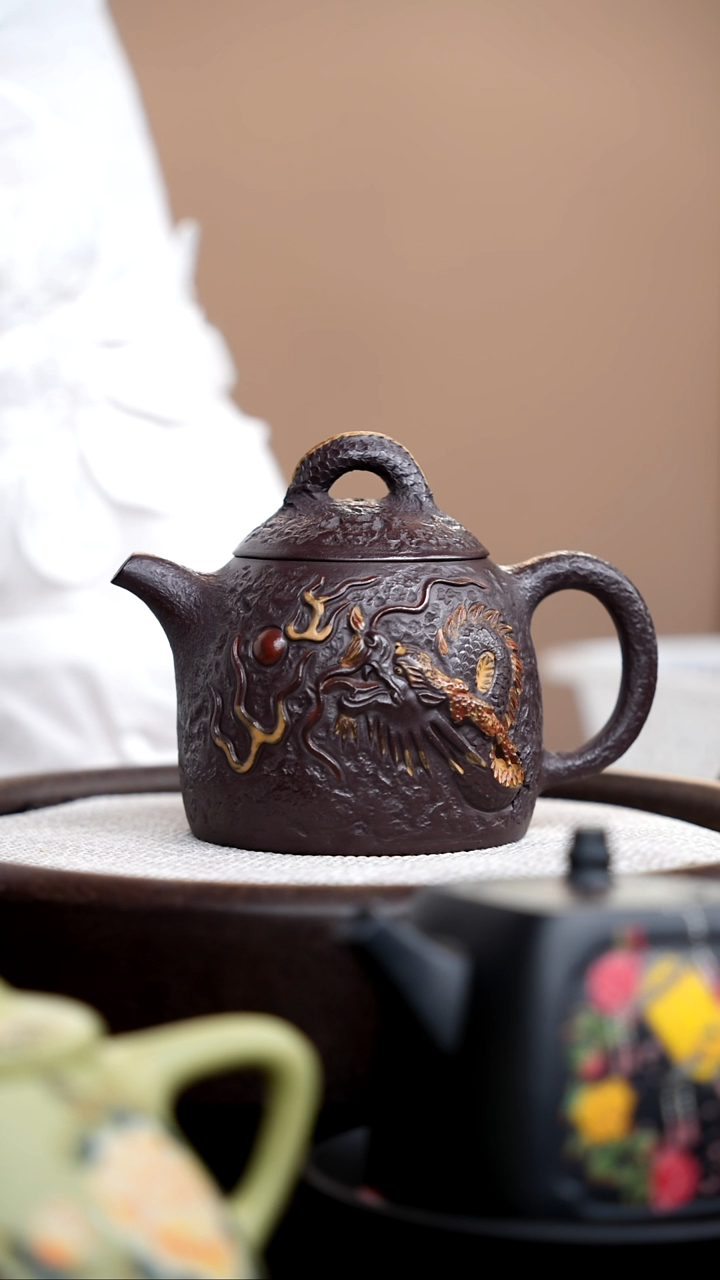 茶壶紫砂石红龙秦权004