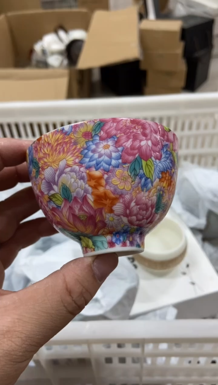 无运费险有瑕疵的摄影的产品有使用过的痕迹有点脏介意勿拍