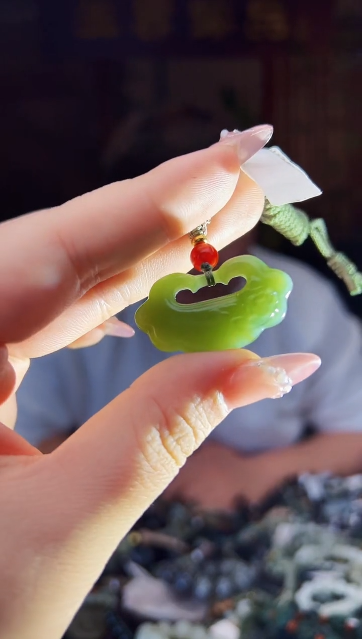 【闪购商品】和田玉颈饰未镶嵌多样性发一