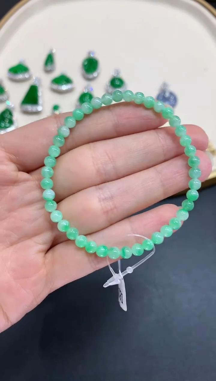 【闪购商品】翡翠手串未镶嵌A611|1980